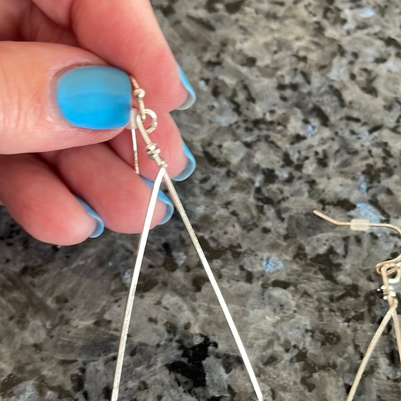 Silver dangle earrings - Picture 3 of 4